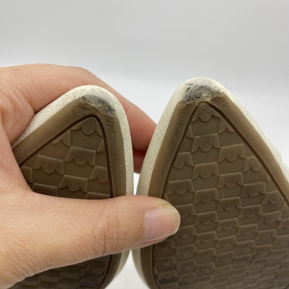 Birdies The Swan Pearl Cuff Size 10.5 White Leather Pointed Toe Mules Flats - Picture 13 of 13